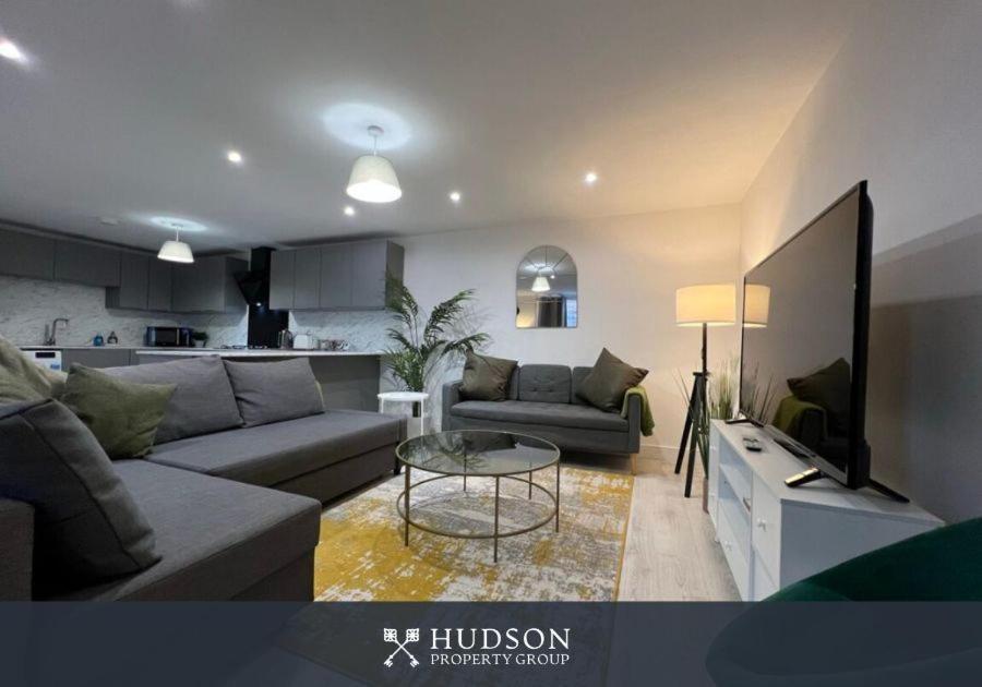 Open Plan Townhouse In Shrewsbury Villa Eksteriør bilde
